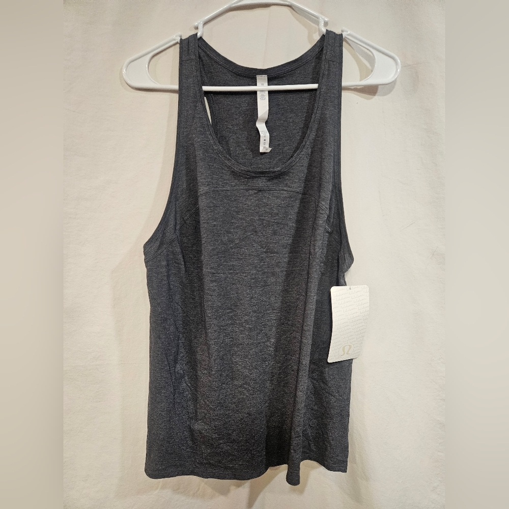 🍋 LuluLemon Women's Gray Tank Top